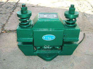 电磁仓壁振动器